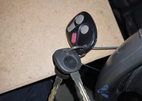 1997 Saturn Sl из США, поврежденный, VIN 1G8ZK5277VZ316078